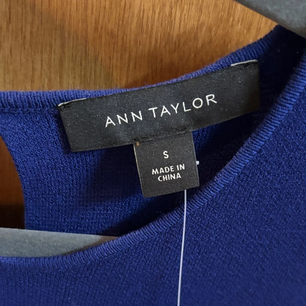 Ann Taylor Royal Blue Tank Top - Picture 2 of 6
